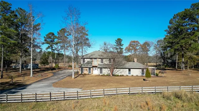 $770,000 | 142 Carr Road, LaGrange, GA 30241