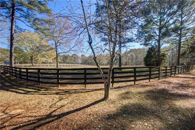 $770,000 | 142 Carr Road, LaGrange, GA 30241