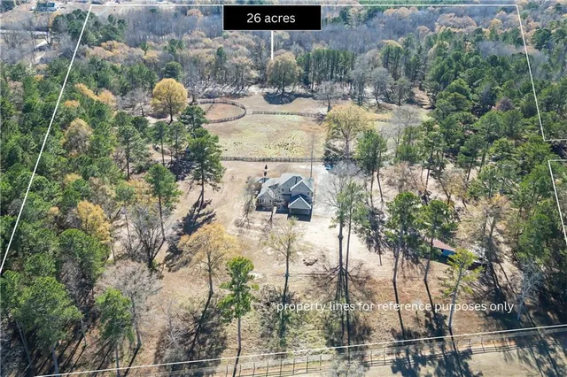 $770,000 | 142 Carr Road, LaGrange, GA 30241
