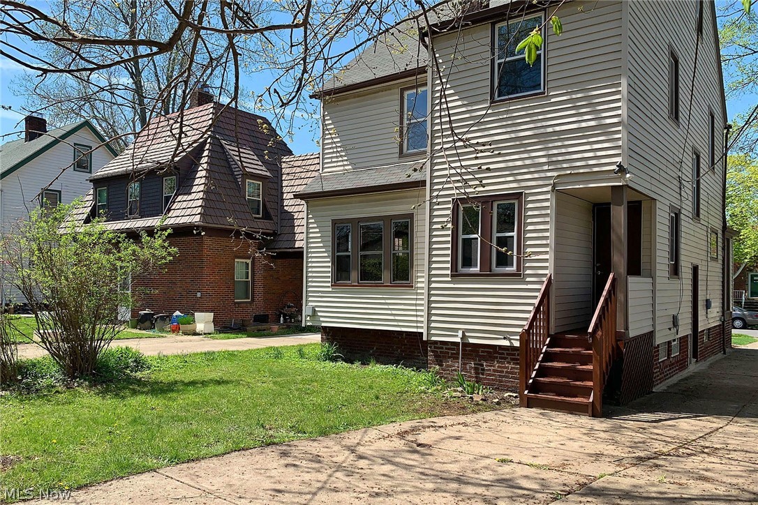 977 Rushleigh Road Cleveland Heights, OH 44121 - Photo 32 of 35