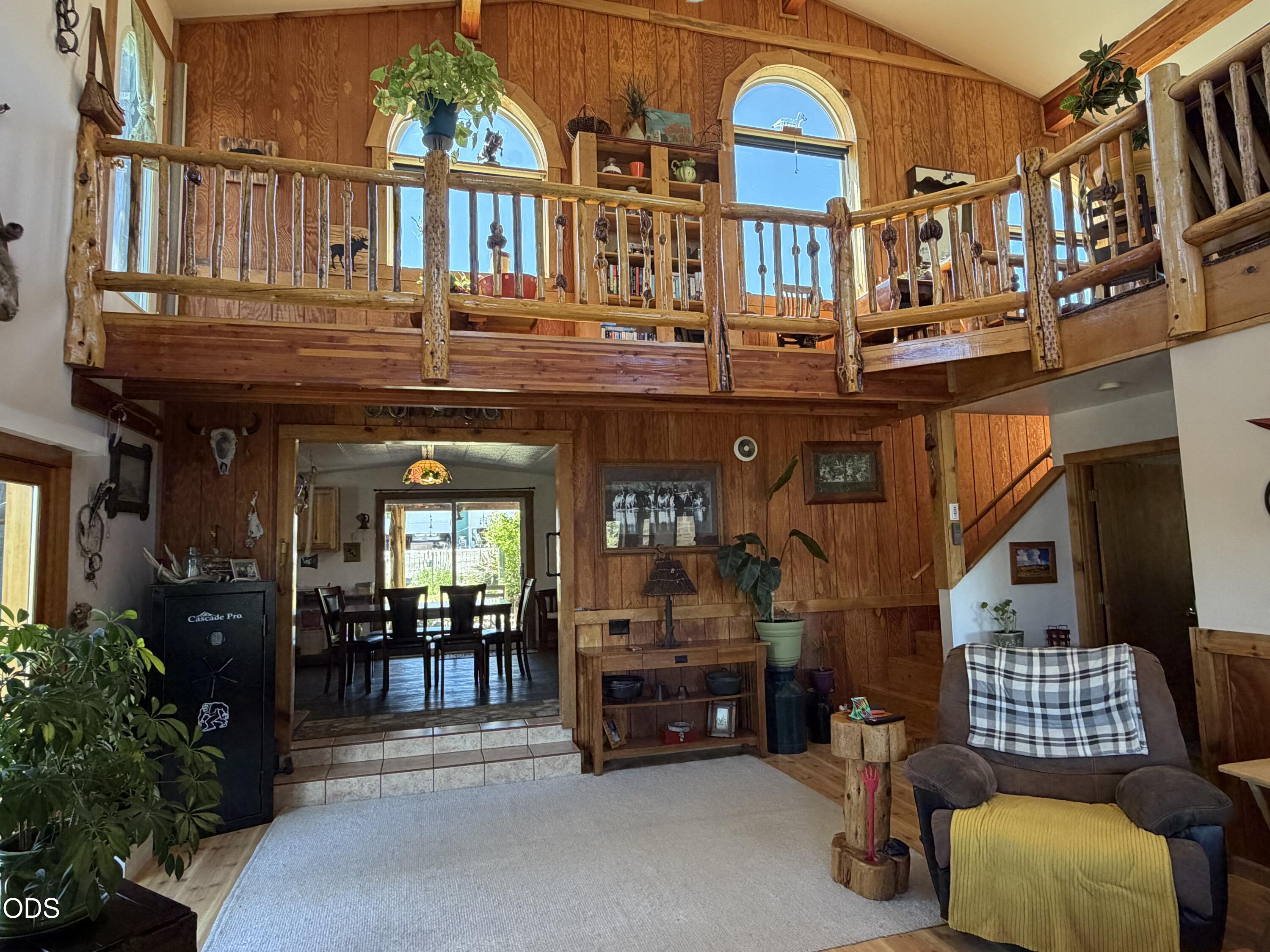 27710 Picnic Creek Road Mount Vernon, OR 97865 - Photo 21 of 82