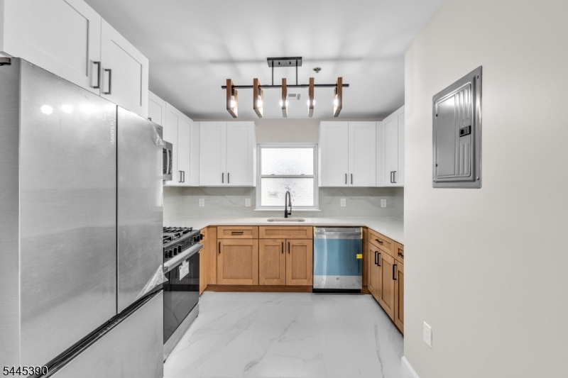 15 Wharton Street Newark, NJ 07114 - Photo 7 of 19