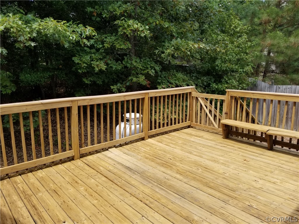 9549 Lockberry Ridge Loop Richmond, VA 23237 - Photo 32 of 35 Gallery Image 32