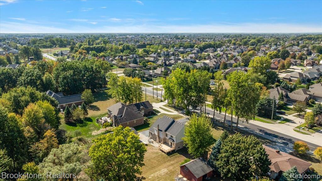 49650 Card Road Macomb, MI 48044 - Photo 8 of 59 Gallery Image 8