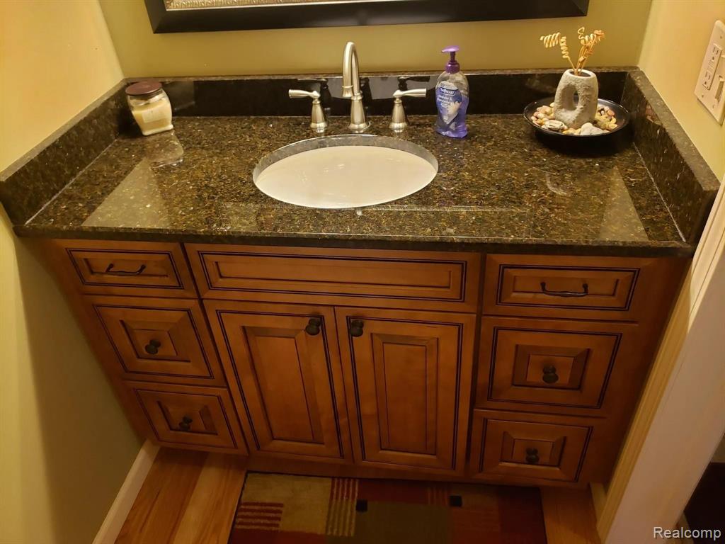 7520 Chichester Road Canton, MI 48187 - Photo 30 of 49