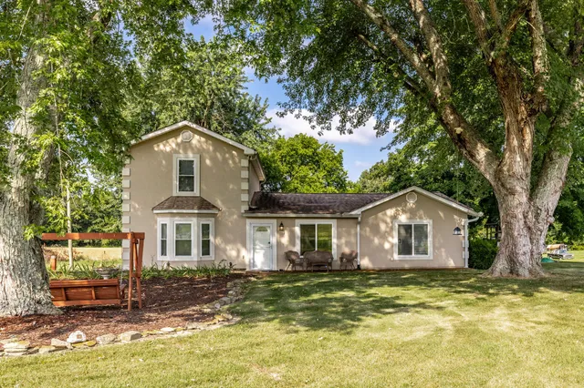 $415,000 | 2544 South Mt Pleasant Road, Greenbrier, TN 37073