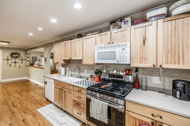 $415,000 | 2544 South Mt Pleasant Road, Greenbrier, TN 37073