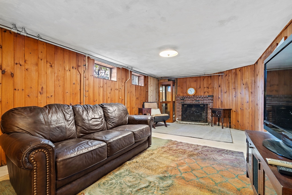 6 Shaw Road Belmont, MA 02478 - Photo 23 of 39