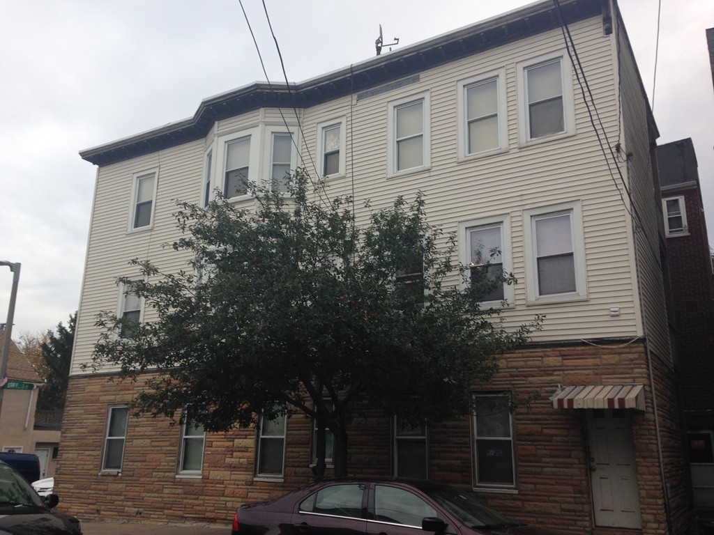 178 Brooks Street Boston, MA 02128 - Photo 2 of 8