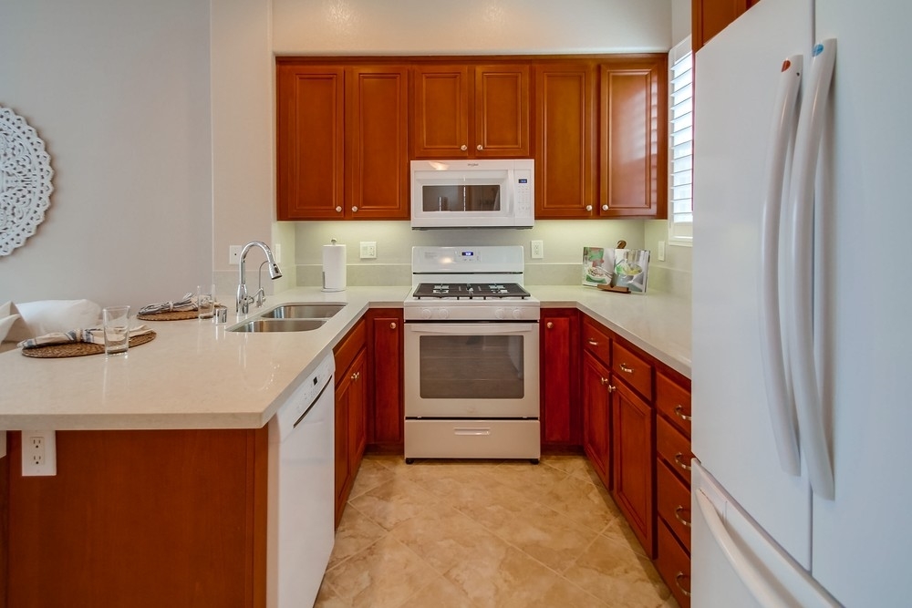 592 Almond Road San Marcos, CA 92078 - Photo 5 of 18 Gallery Image 5