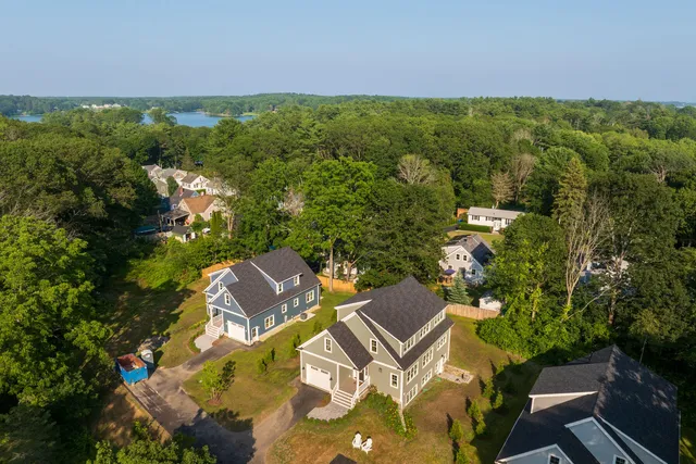 $1,059,000 | 12 Gillis Drive, Unit 3, Kittery, ME 03904