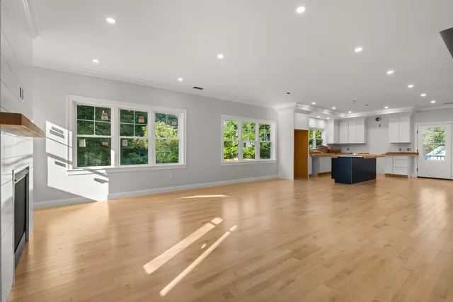 $1,059,000 | 12 Gillis Drive, Unit 3, Kittery, ME 03904