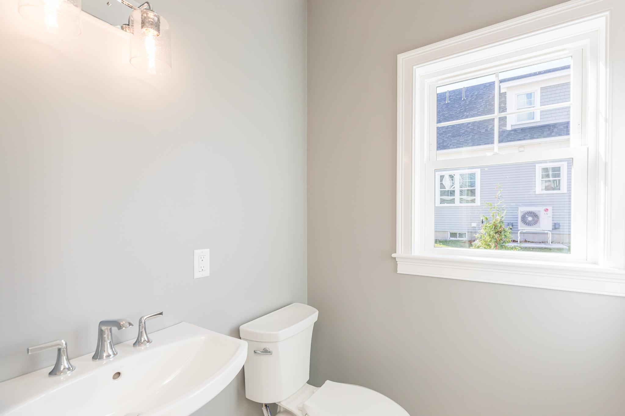 12 Gillis Drive, Unit 3 Kittery, ME 03904 - Photo 27 of 52 227A0005