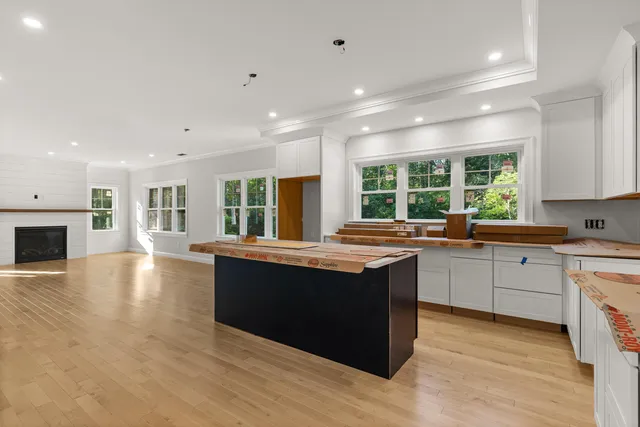 $1,059,000 | 12 Gillis Drive, Unit 3, Kittery, ME 03904