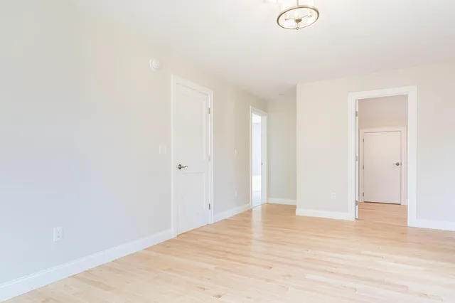 $1,049,000 | 12 Gillis Drive, Unit 3, Kittery, ME 03904