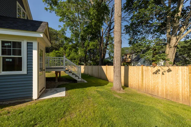 $1,059,000 | 12 Gillis Drive, Unit 3, Kittery, ME 03904