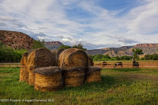 $45,000,000 | 40275 Highway 141, Gateway, CO 81522