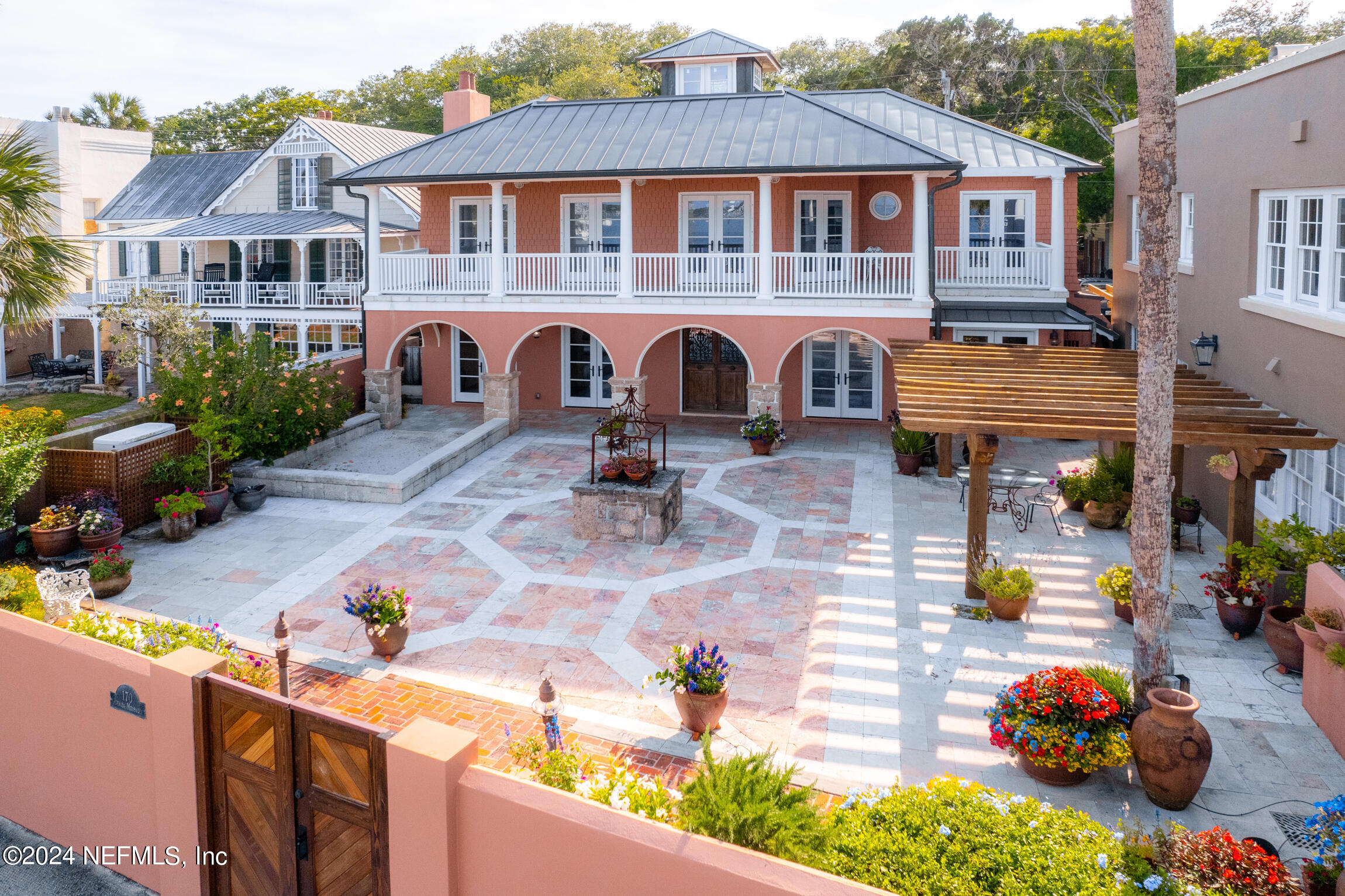 71 Marine St