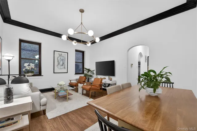 $4,600 | 407 Central Park West, Unit 1A | Upper West Side