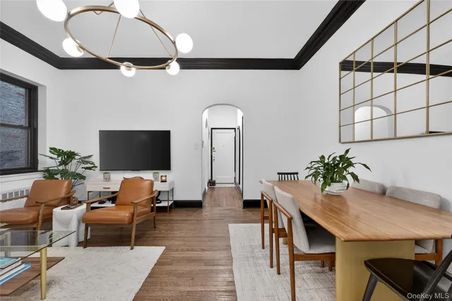 $4,600 | 407 Central Park West, Unit 1A | Upper West Side