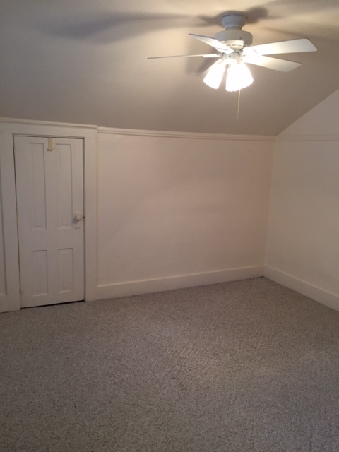 916 Pontiac Street Rochester, IN 46975 - Photo 10 of 14