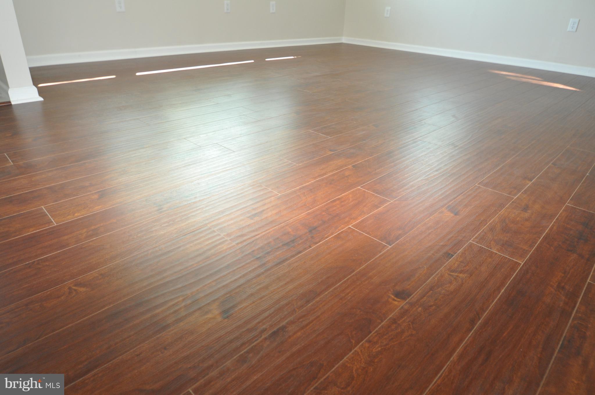702 Maxa Road Aberdeen, MD 21001 - Photo 4 of 29 Living Room