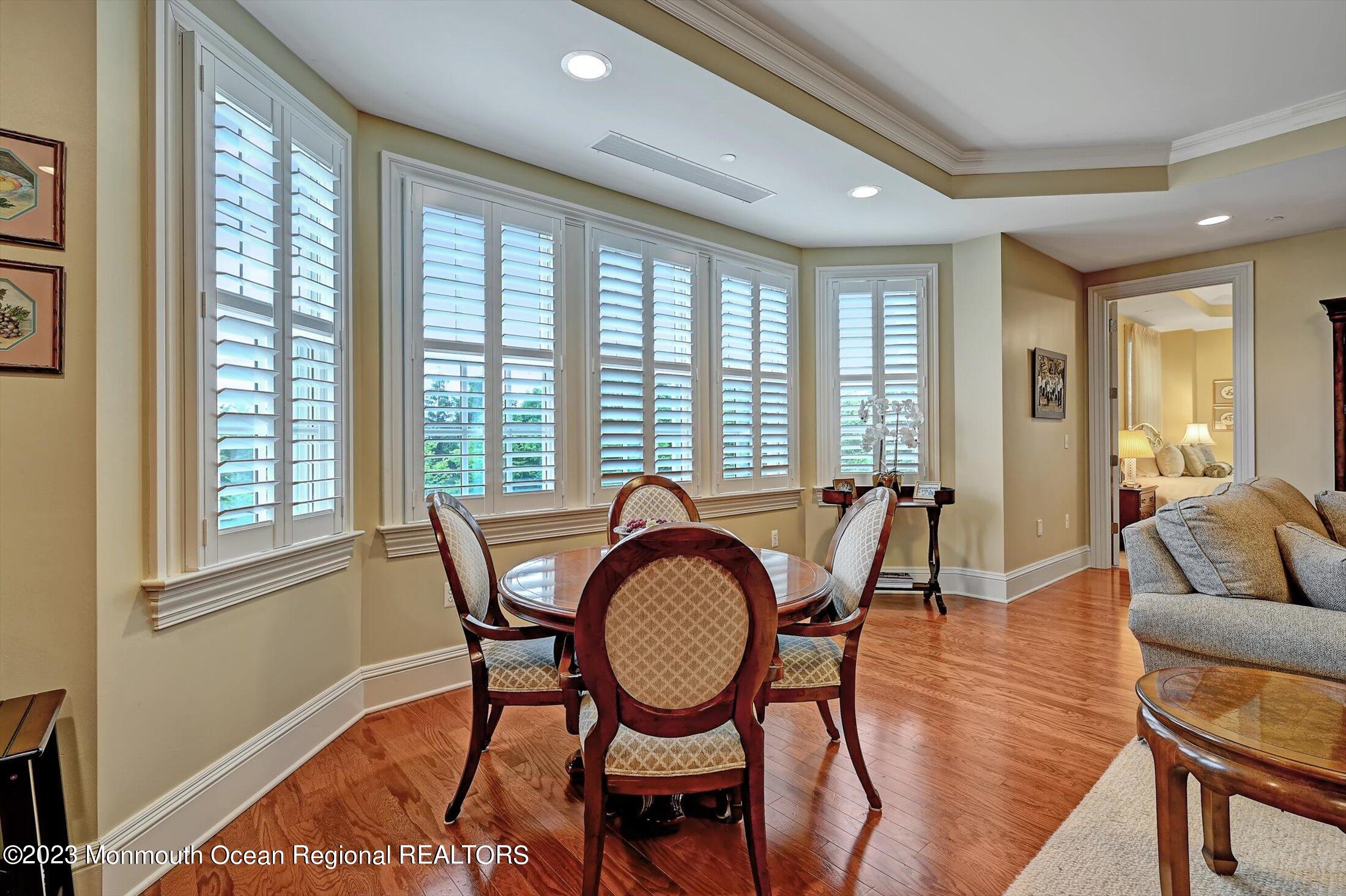 232 Oval Road Manasquan, NJ 08736 - Photo 17 of 56 17-Eat-in area