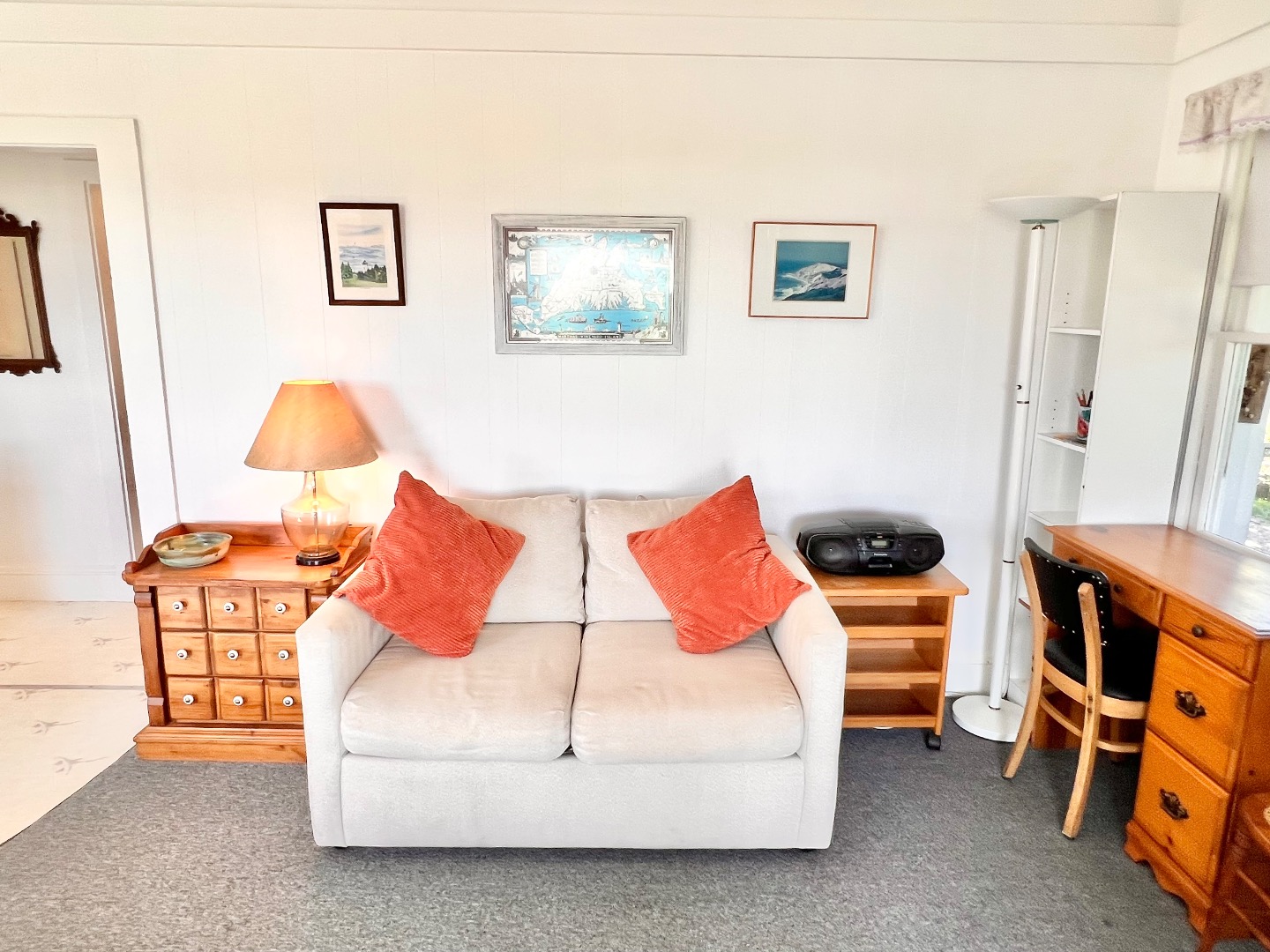 45 Windemere Road Oak Bluffs, MA 02557 - Photo 19 of 89 Living Room
