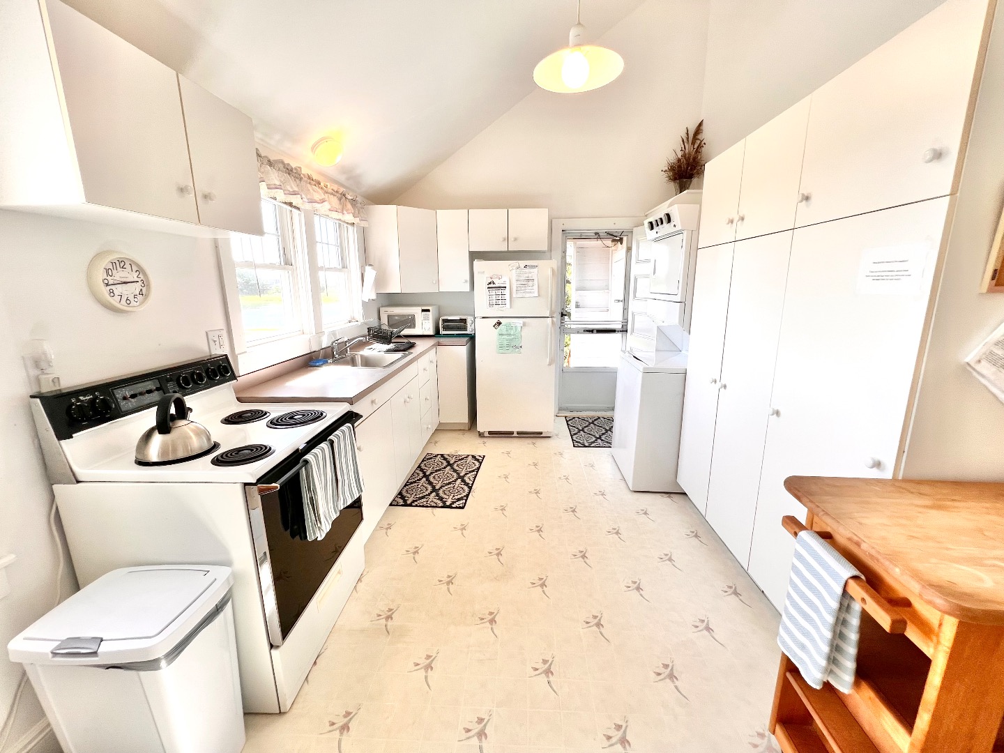 45 Windemere Road Oak Bluffs, MA 02557 - Photo 22 of 89 Kitchen