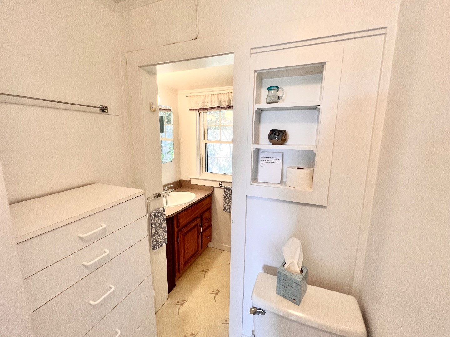 45 Windemere Road Oak Bluffs, MA 02557 - Photo 49 of 89 Full bathroom