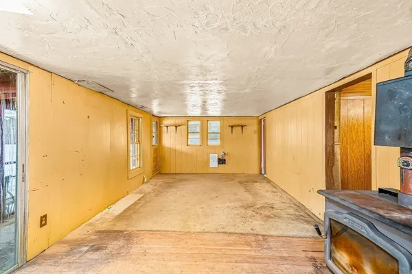 $359,990 | 24 Cote Lane, Sutton, MA 01590