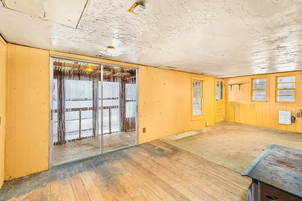 $359,990 | 24 Cote Lane, Sutton, MA 01590