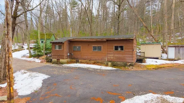 $359,990 | 24 Cote Lane, Sutton, MA 01590