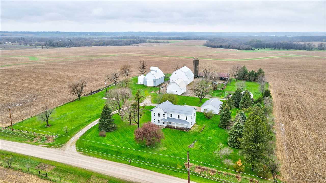 356 McClelland Road Mount Vernon, IA 52314 - Photo 1 of 46 Gallery Image 1