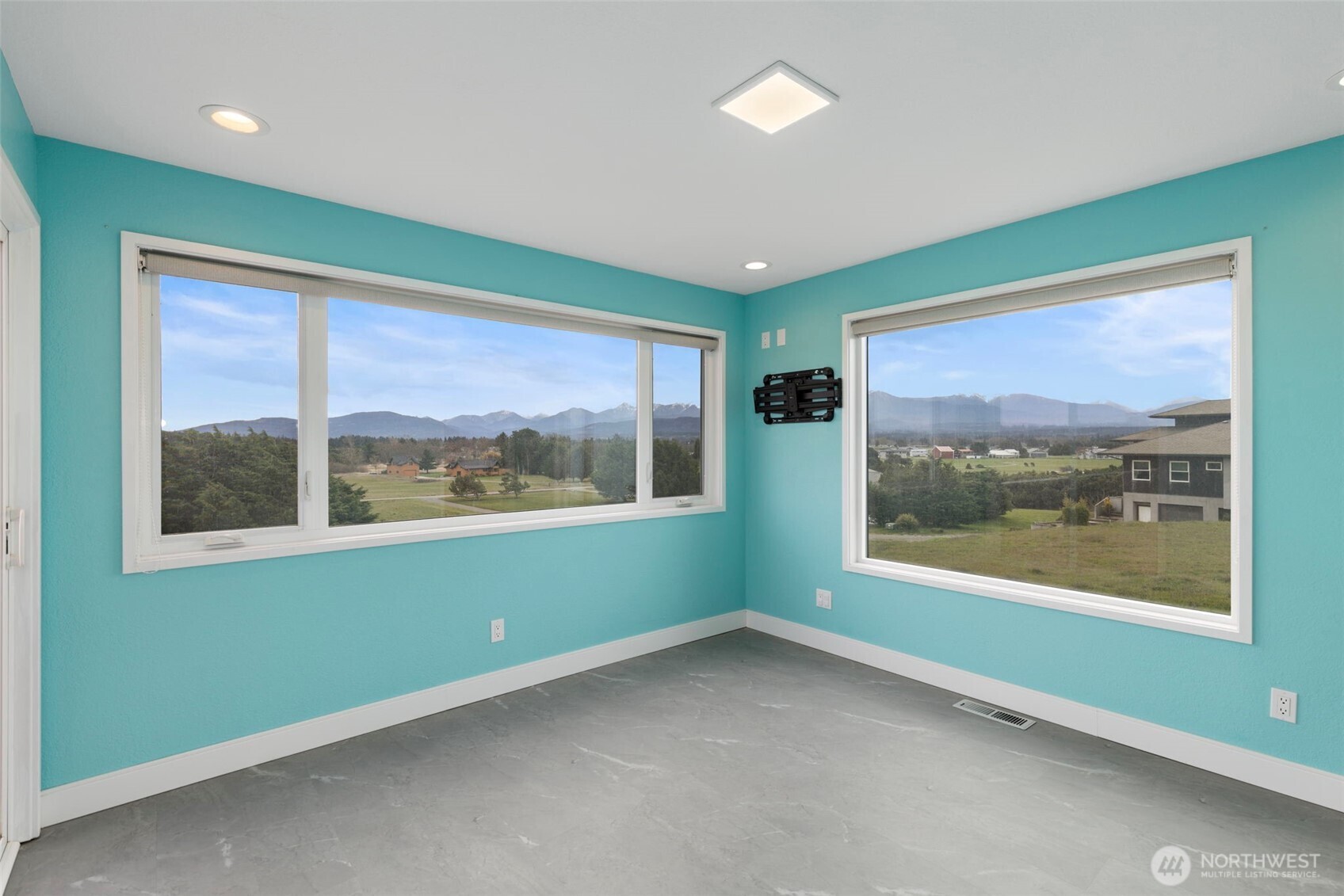 311 Tyler View Place Sequim, WA 98382 - Photo 27 of 39