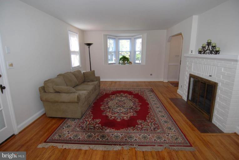 8907 Flower Avenue Silver Spring, MD 20901 - Photo 17 of 25 Living Room #2