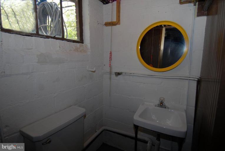 8907 Flower Avenue Silver Spring, MD 20901 - Photo 9 of 25 Bath #3