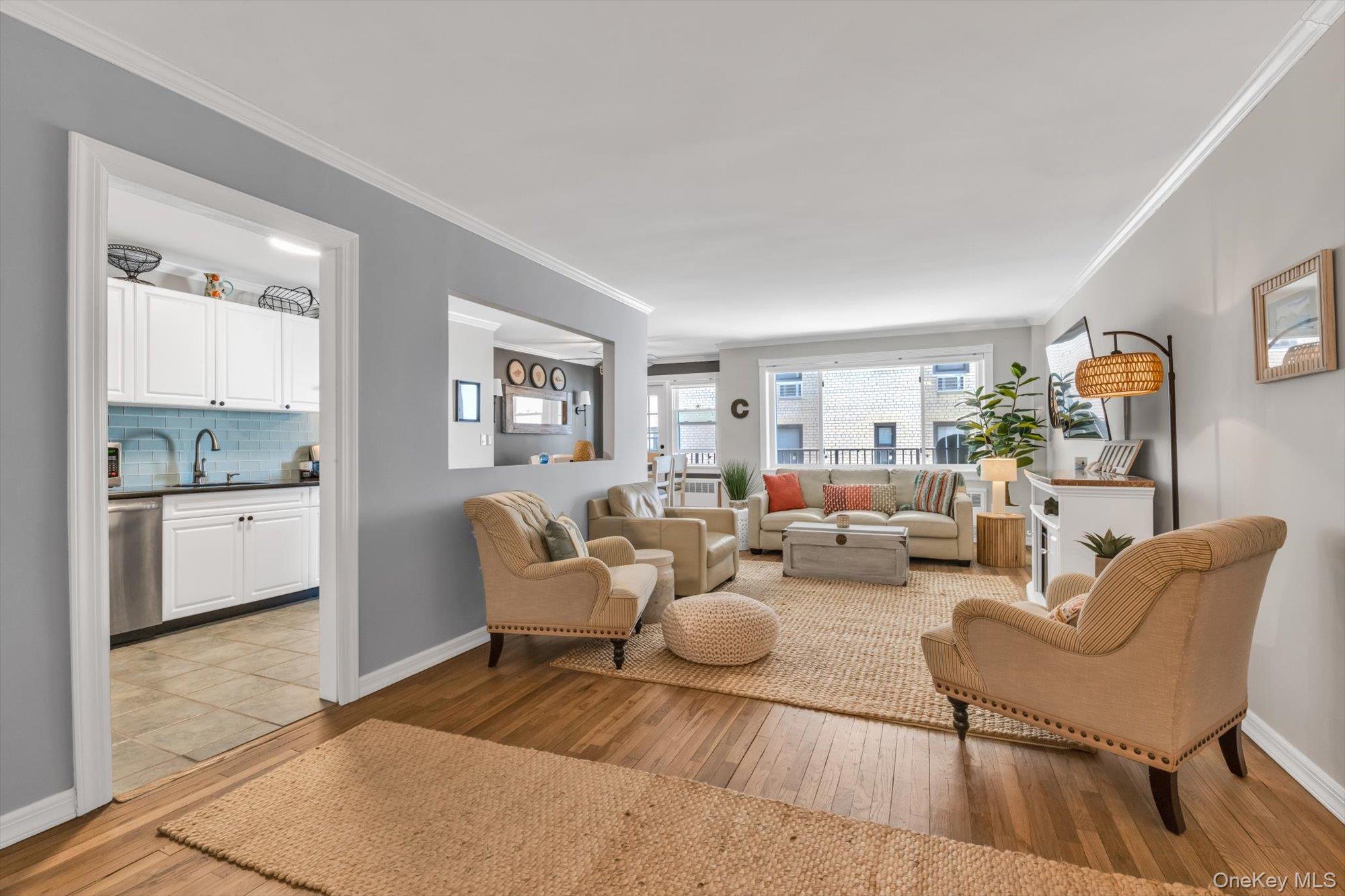 840 Shore Road, Unit 5M Long Beach, NY 11561 - Photo 4 of 16