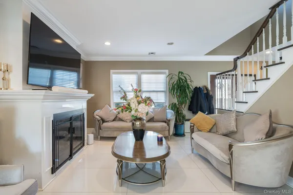 $1,100,000 | 732 Sunrise Avenue, Bellmore, NY 11710