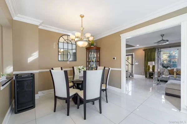 $1,100,000 | 732 Sunrise Avenue, Bellmore, NY 11710