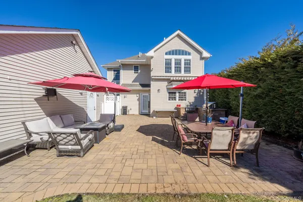 $1,100,000 | 732 Sunrise Avenue, Bellmore, NY 11710