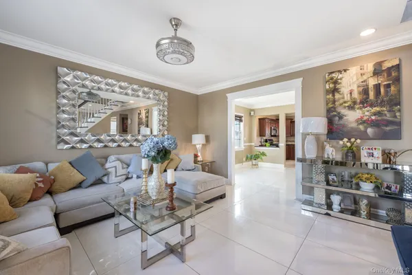 $1,100,000 | 732 Sunrise Avenue, Bellmore, NY 11710