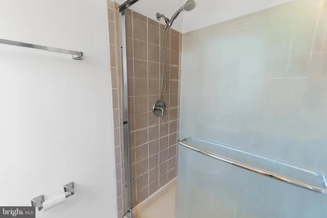 $1,175,000 | 5517 Huntington Parkway, Bethesda, MD 20814