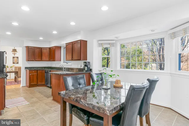 $1,175,000 | 5517 Huntington Parkway, Bethesda, MD 20814