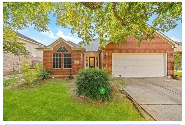 $1,935 | 4815 Plum Forest Road, Houston, TX 77084