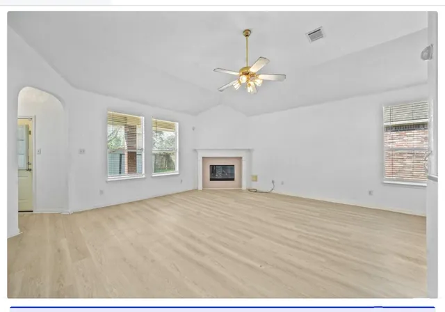 $1,935 | 4815 Plum Forest Road, Houston, TX 77084