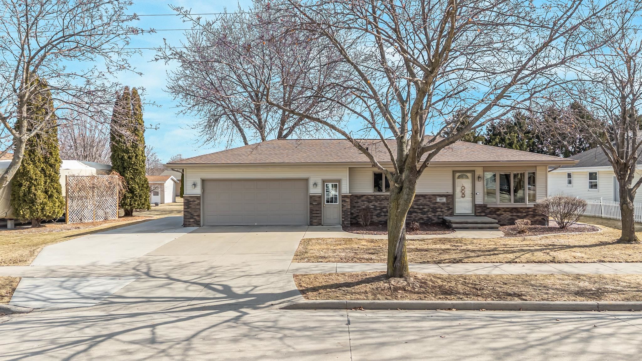 607 Homestead Trail Kimberly, WI 54136 - Photo 1 of 43