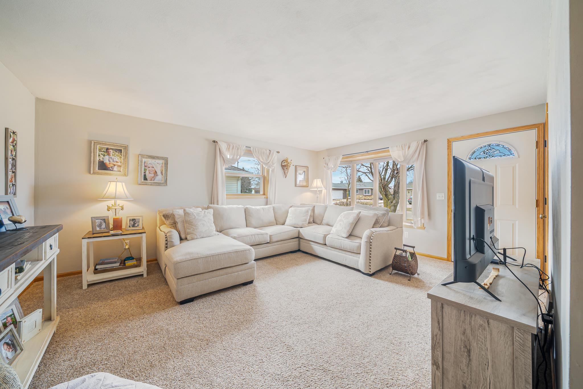 607 Homestead Trail Kimberly, WI 54136 - Photo 4 of 43