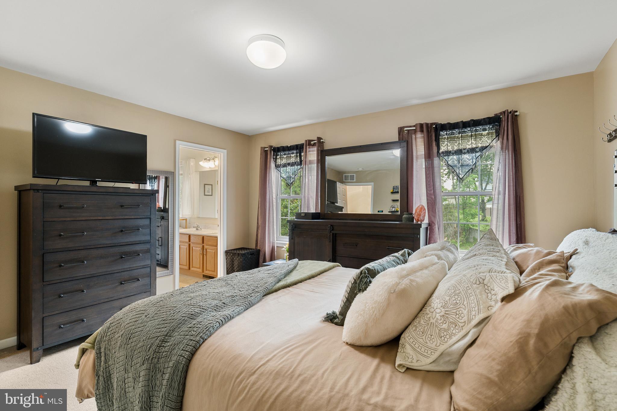 1459 Colonial Road Harrisburg, PA 17112 - Photo 11 of 36 Gallery Image 11