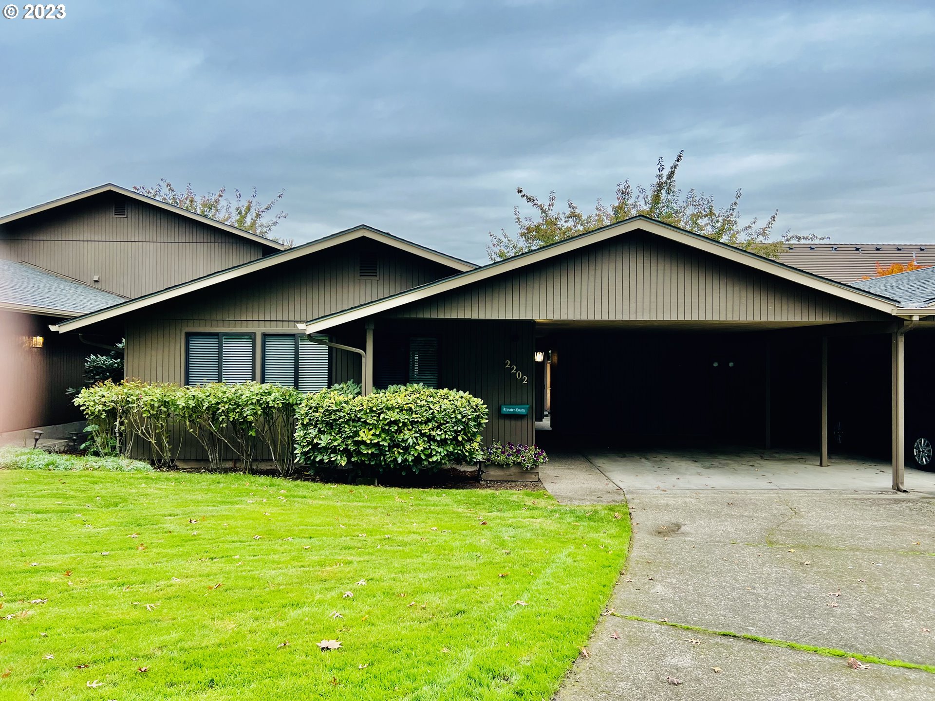2202 Ridgeway Drive Eugene, OR 97401 - Photo 1 of 1 Gallery Image 1